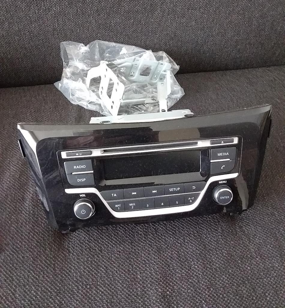 Originele radio met gps Nissan Qashqai J11 en luidsprekers, Autos : Divers, Accessoires de voiture, Enlèvement
