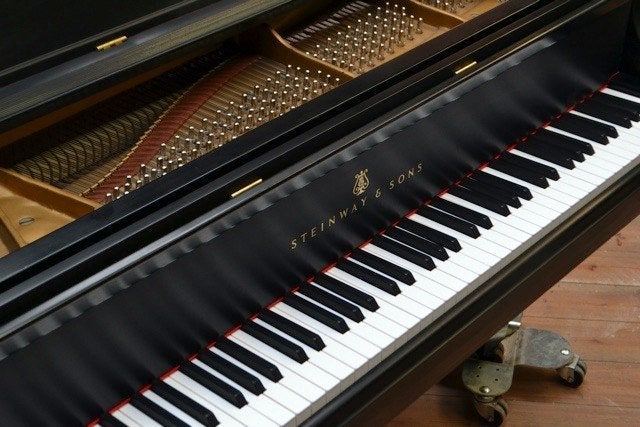 Piano, Vleugel Steinway & Sons B 1973, Muziek en Instrumenten, Ophalen, Gebruikt, Zwart, Piano