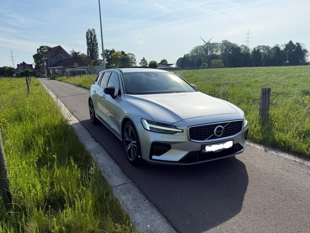 Volvo V60 2.0 D3 AWD R-Design Geartronic slechts 55.000 km, Auto's, Volvo, 1969 cc, Leder, V60, 5 deurs
