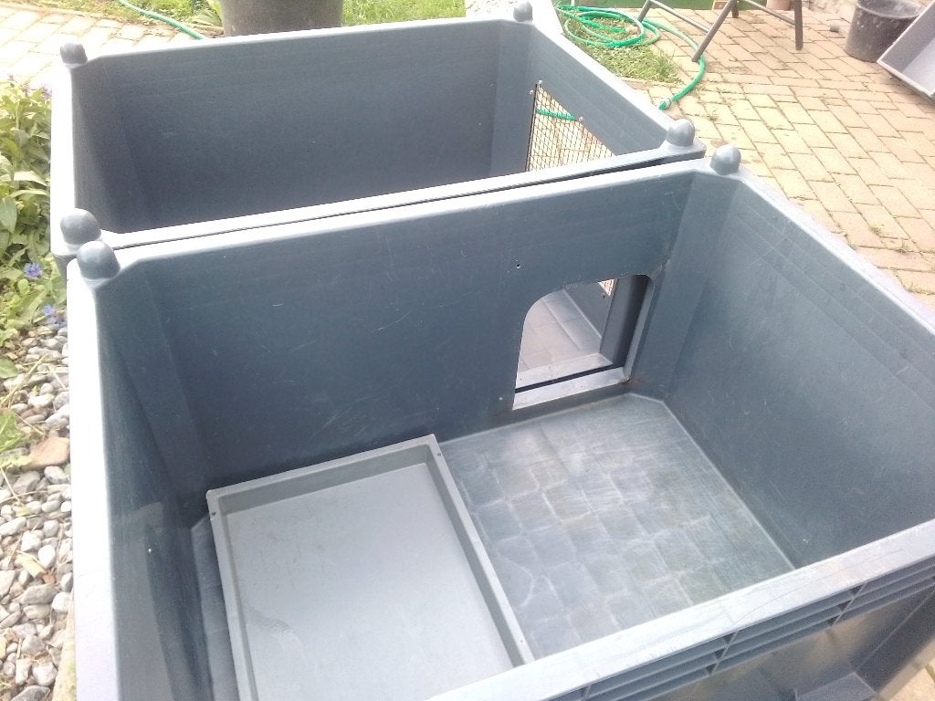 Ensemble de bacs plastiques idéal élevage petits chiens, Animaux & Accessoires, Enlèvement, Utilisé