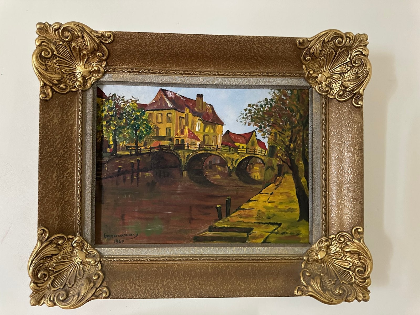 Prachtig Mechels stadsbeeld met barokke goudlijst kader, Antiek en Kunst, Kunst | Schilderijen | Klassiek, Ophalen, Doek, Bijzondere lijst