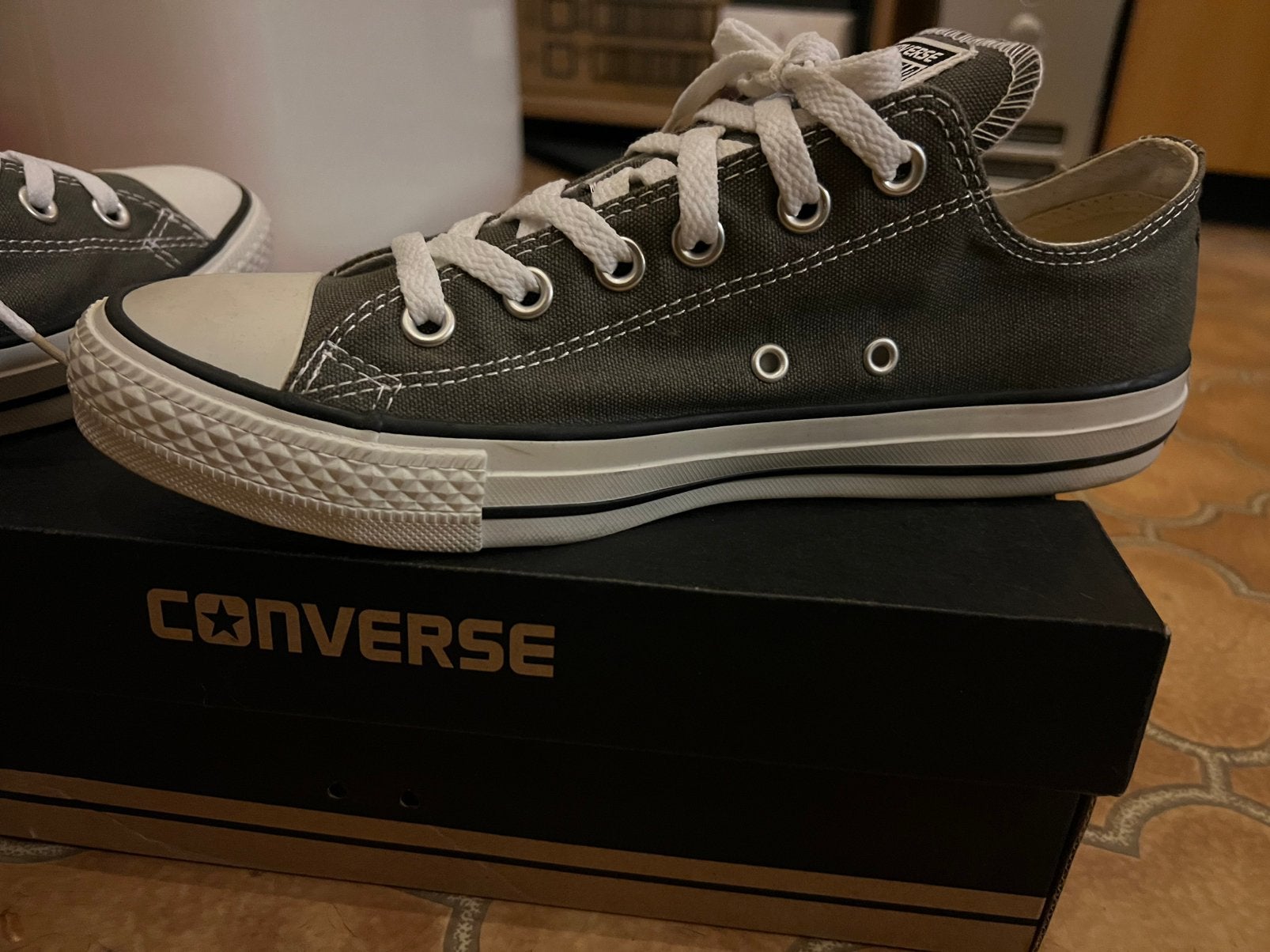 Converse Kaki – Taille 40 – Neuve avec boîte, Kleding | Heren, Schoenen, Ophalen, Nieuw, Overige kleuren