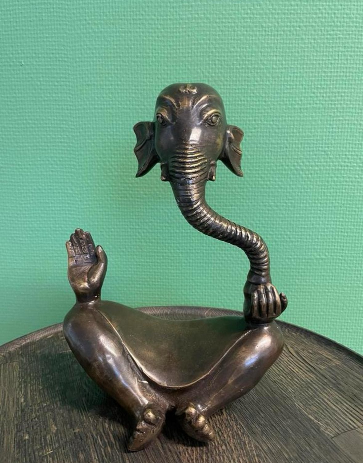 Ganesh en bronze antique, Enlèvement