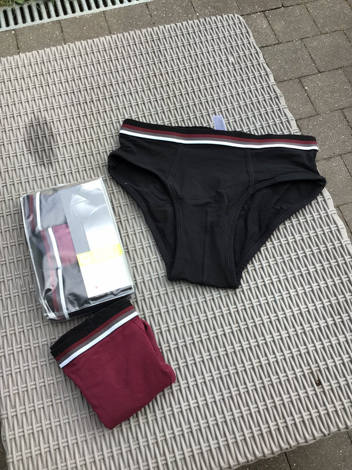 Slips neufs, Kleding | Dames, Badmode en Zwemkleding, Ophalen, Zo goed als nieuw