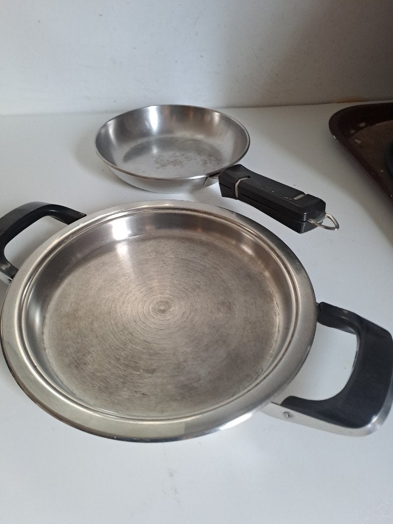POELE INOX, Huis en Inrichting, Ophalen, Gebruikt, Inox, Koekenpan of Braadpan