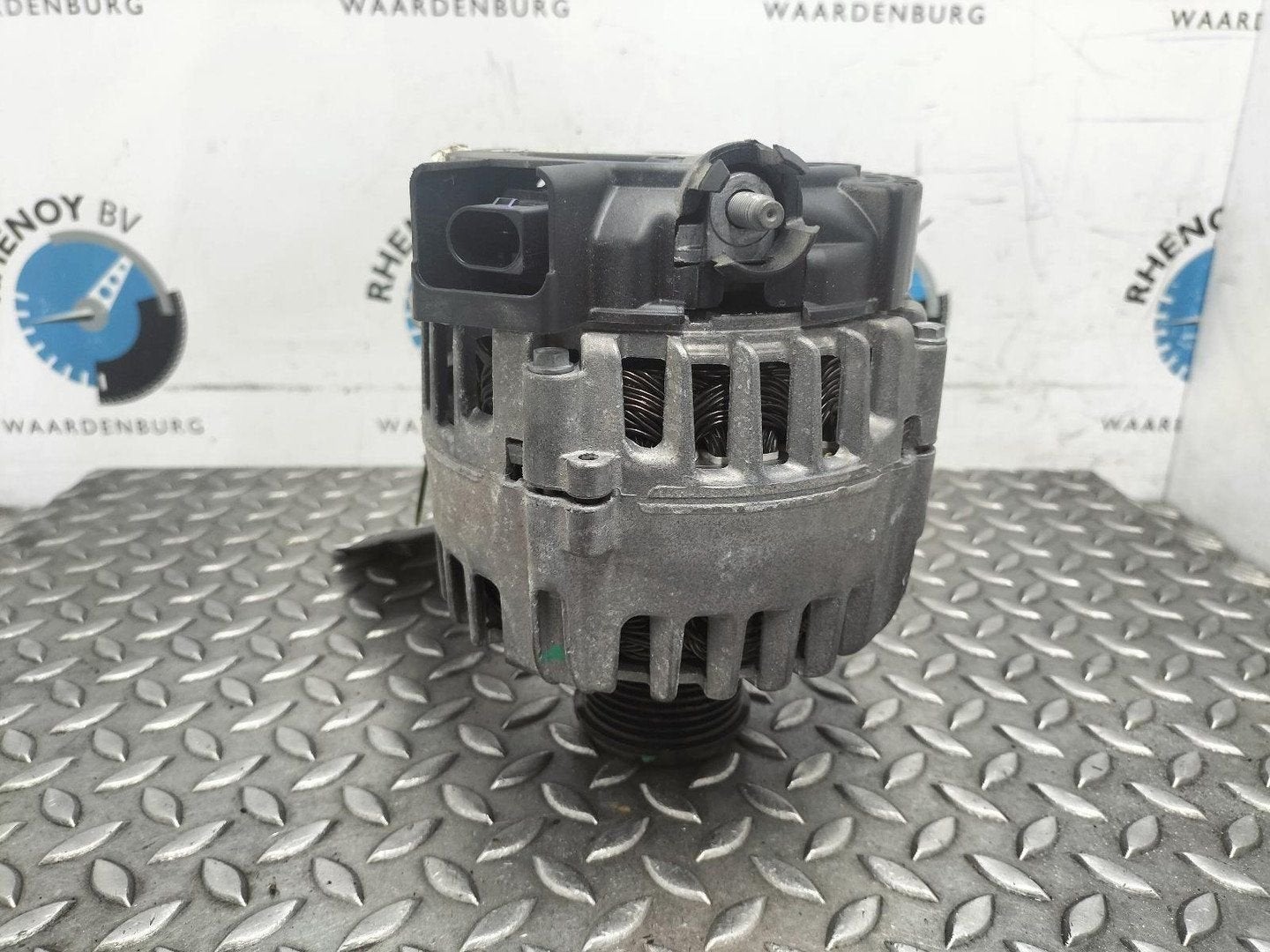 FORD TOURNEO CONNECT SWB Trend DYNAMO JX6T10300KC 2024, Ophalen of Verzenden, Gebruikt, ARN erkend