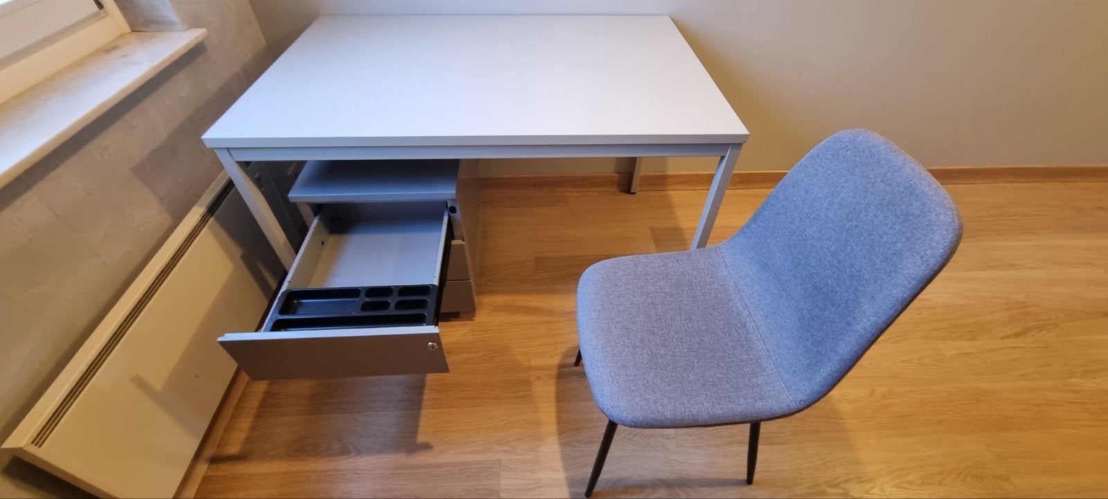 Table bureau professionel pieds démontables avec 3 tiroirs, Maison & Meubles