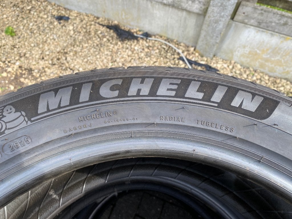 235/50 R19 MICHELIN -- CONTINENTAL 235/50 R19, Neuf, Pneus été, Pneu(s), 235 mm