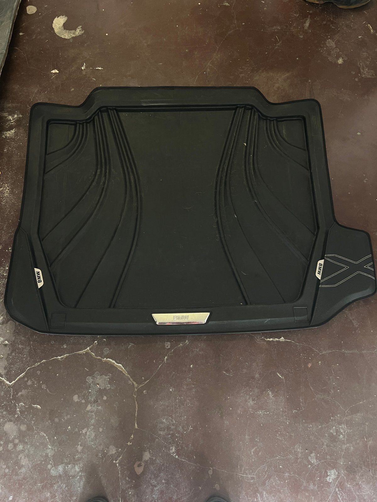 Tapis de coffre BMW, Enlèvement, Comme neuf