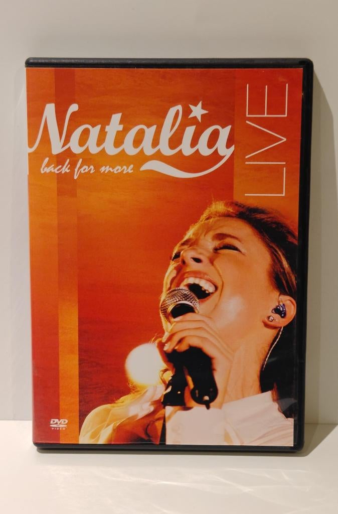 Natalia Back for More LIVE Volledige concert + clips dvd, Tous les âges, Enlèvement ou Envoi, Comme neuf