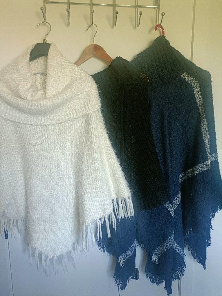 Ponchos, Enlèvement