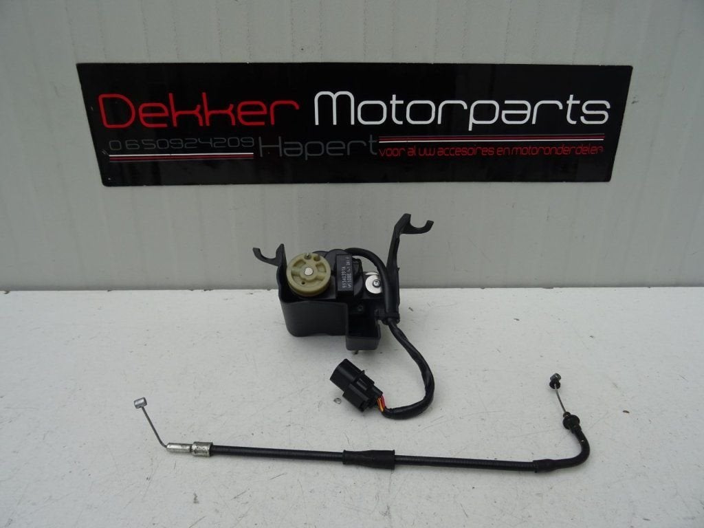 Servomotor + Kabel Ducati Diavel 1200 2011-2012-2013-2014, Gebruikt, -, -, Ophalen of Verzenden