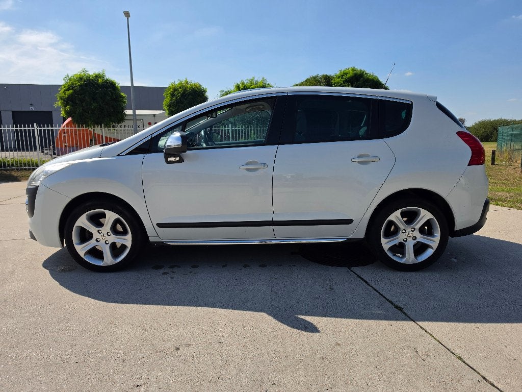 Peugeot 3008 1.6i Allure Automaat Navi, Pano + Garantie, Automaat, Euro 5, Monovolume, Parkeersensor