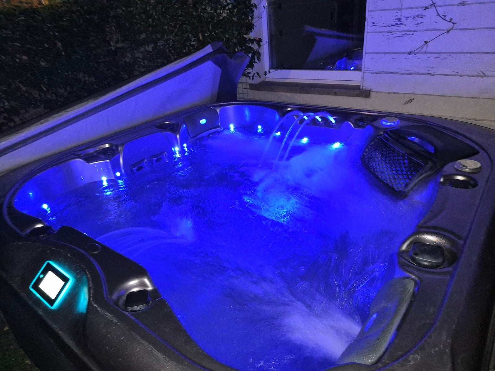 jacuzzi in perfecte staat, Jardin & Terrasse, Enlèvement, Comme neuf, Couverture, Fixé