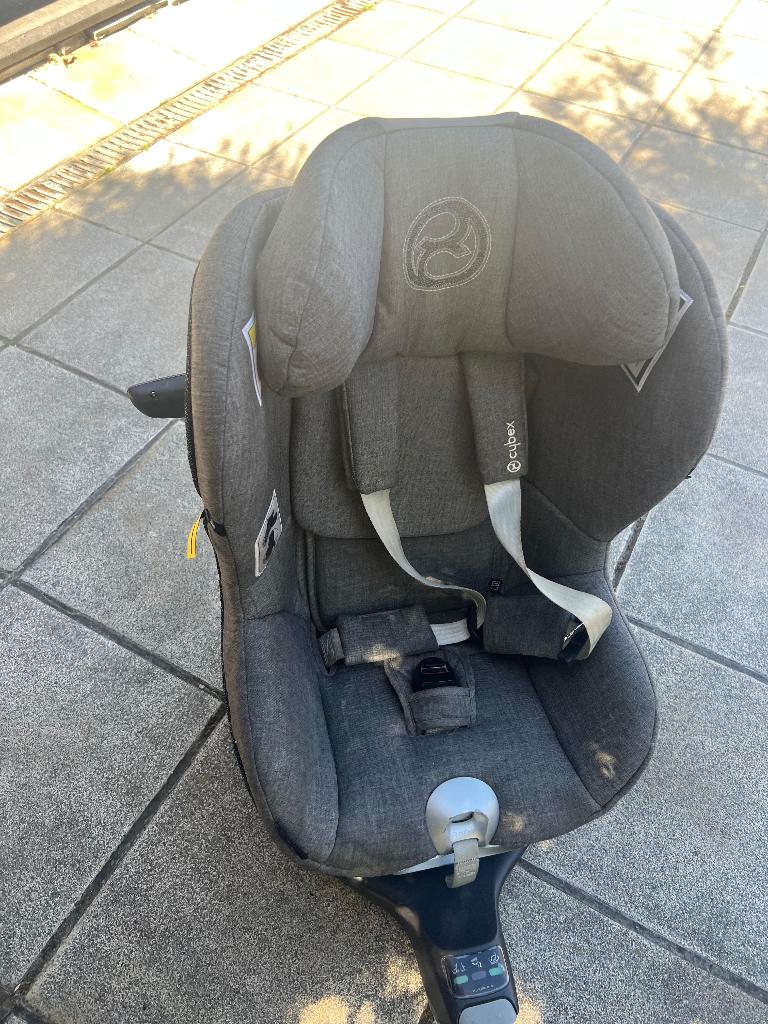 Cybex siège auto + base, Autres marques, 0 à 18 kg, Enlèvement, Utilisé