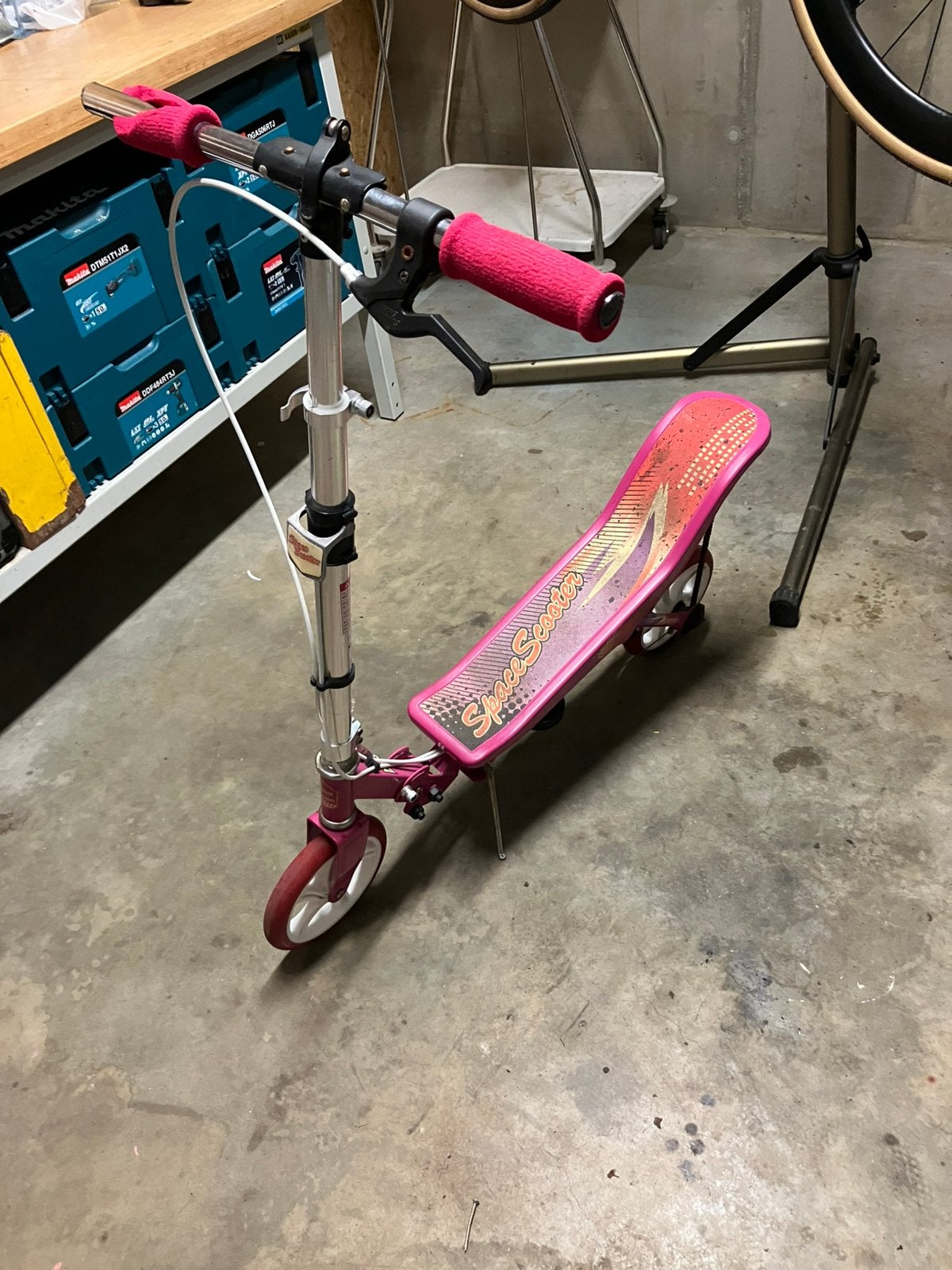 Space Scooter roze, Fietsen en Brommers, Ophalen, Zo goed als nieuw