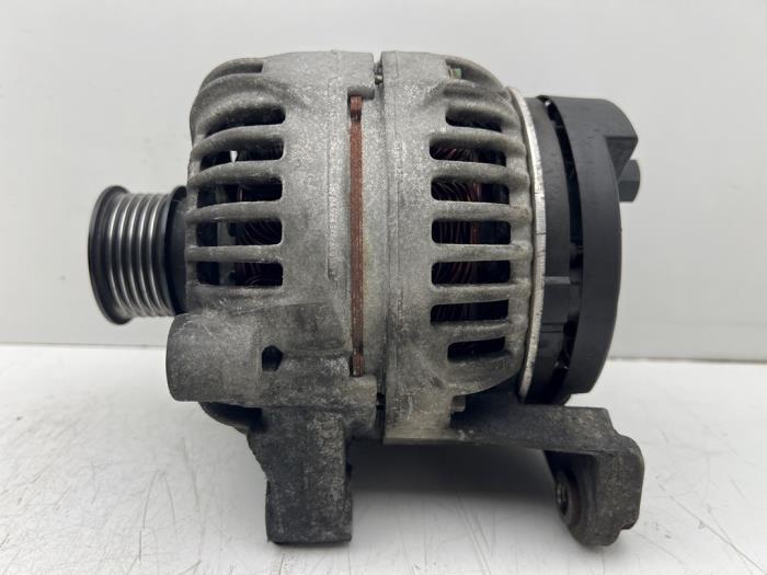 Dynamo d'un BMW Z4, Autos : Pièces & Accessoires, Moteurs & Accessoires, BMW, Utilisé, 3 mois de garantie, Enlèvement ou Envoi