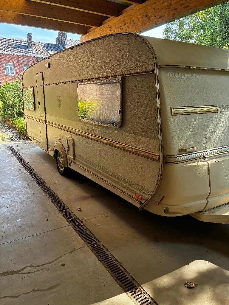 TABBERT Contesse 560 caravan, Hagelvast dak, Vloeistofverwarming, 6 tot 7 meter, Roue de secours