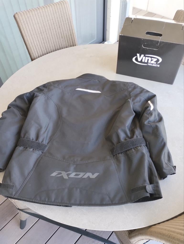 Motorvest + motorhandschoenen ( vrouw  )  NOG NIEUW), Motoren, Kleding | Motorkleding, Ophalen