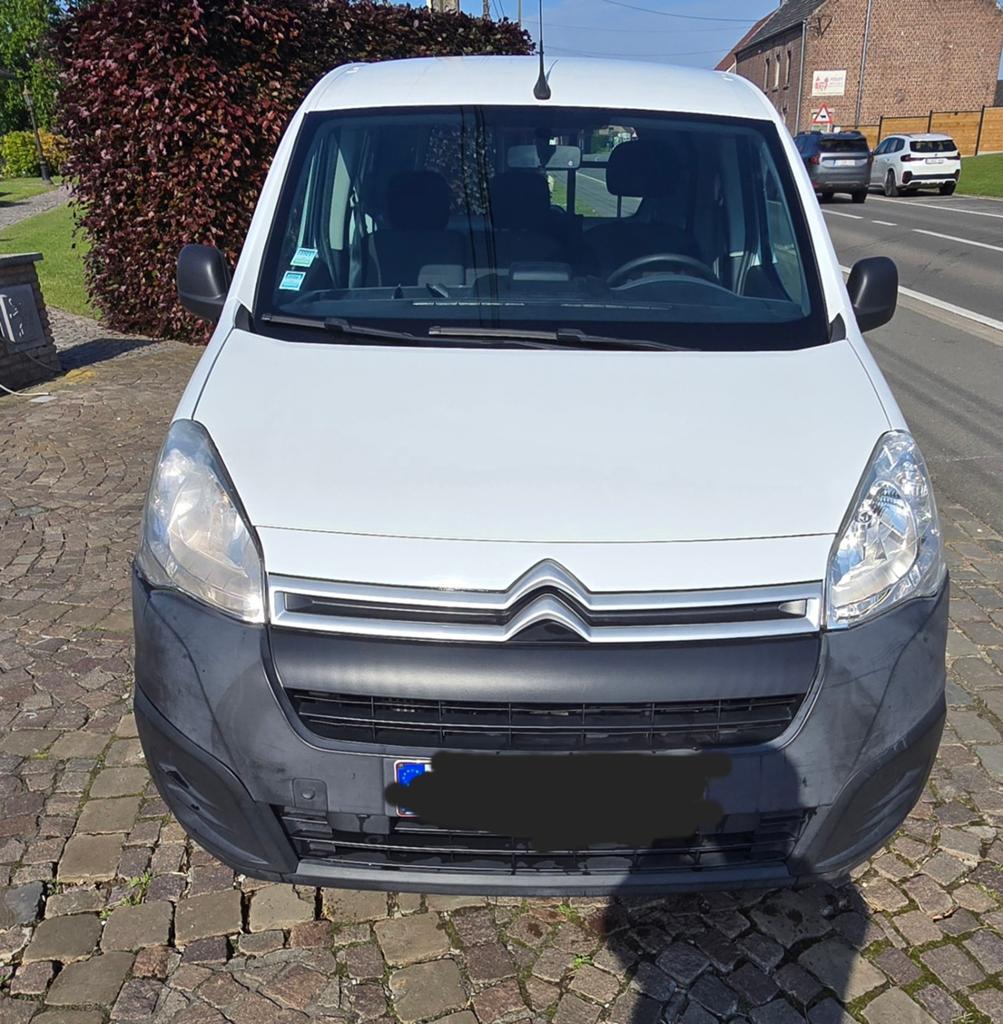 Citroen Berlingo 1.6 Lichte vracht, Achat, Boîte manuelle, Entretenue par le concessionnaire, Noir