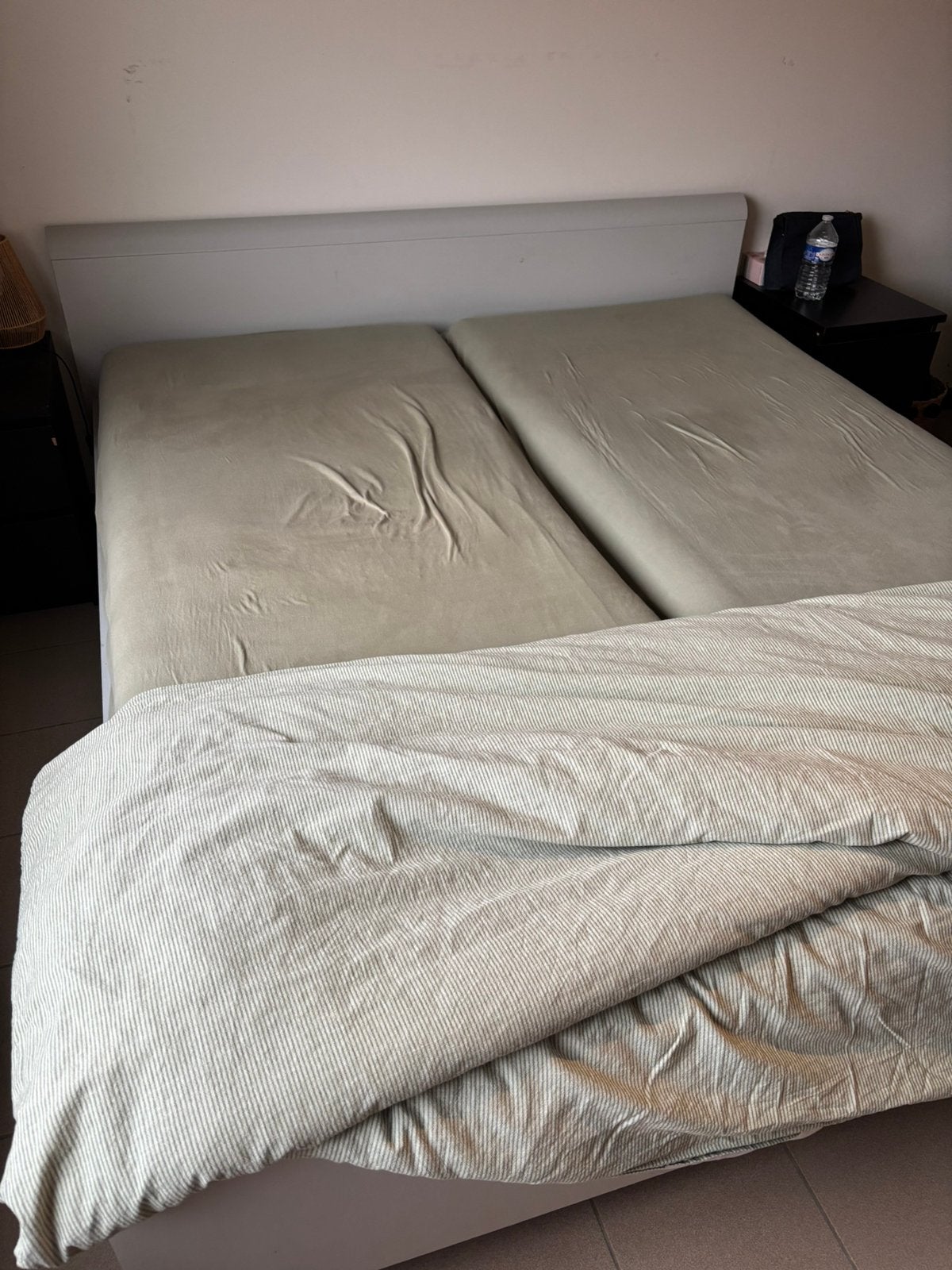 GRATIS Tweepersoons bed AUPING + matrassen, Ophalen, Gebruikt
