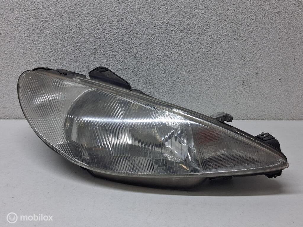 Koplamp rechts Peugeot 206 1.4 XR ('98-'09) 9660535580, Enlèvement ou Envoi, Utilisé, Peugeot, Peugeot