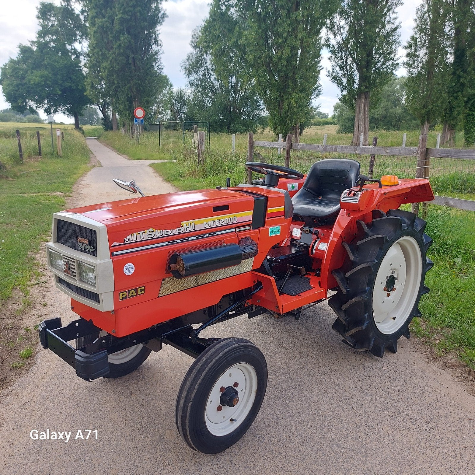 Minitractor mitsubishi 22pk TOPPER, Ophalen