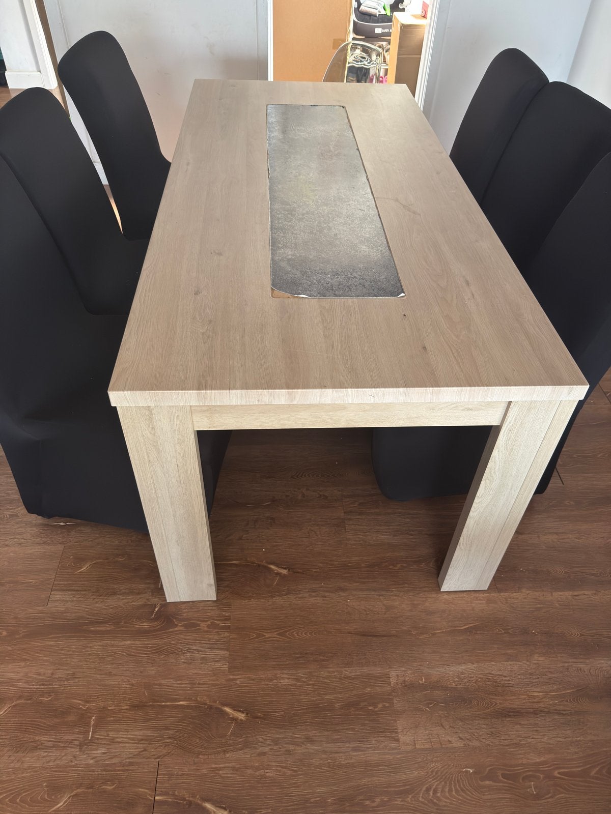 Gratis eettafel met 6 stoelen en hoezen, Antiek en Kunst, Ophalen