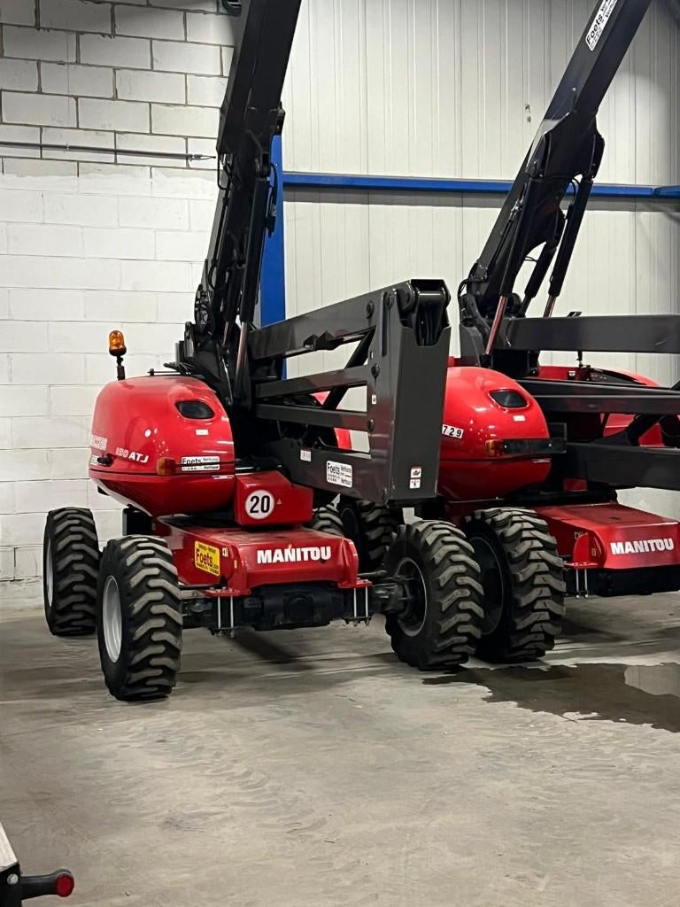 Nacelles Manitou ATJ200 et ATJ180, Articles professionnels, Machines & Construction | Grues & Excavatrices, Enlèvement ou Envoi
