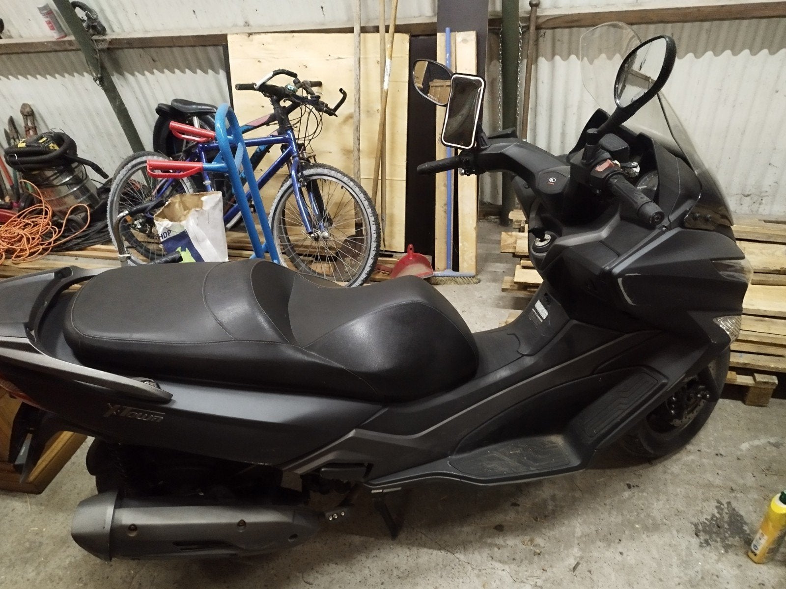 Kymco xtown, Fietsen en Brommers, Ophalen