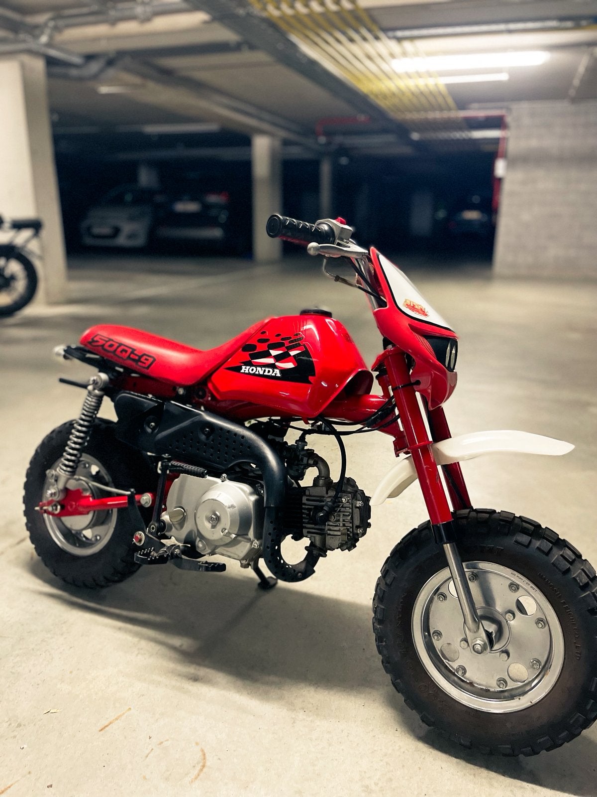 Honda z50r replica, Fietsen en Brommers, Ophalen of Verzenden, Zo goed als nieuw, Honda