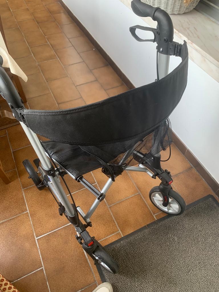 Rollator, Diversen, Ophalen, Lichtgewicht, Gebruikt