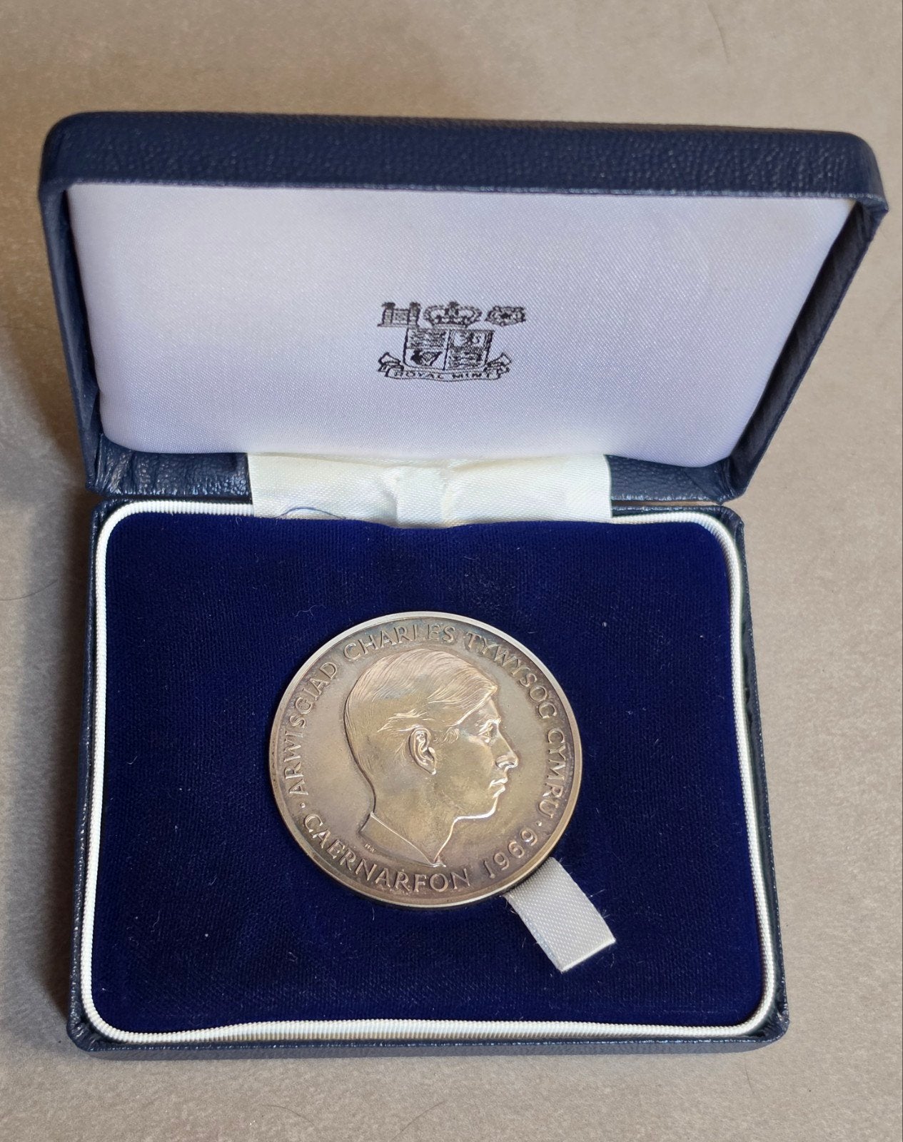 médaille d'argent Royal Mint Charles, Prince de Galles 1969, Enlèvement ou Envoi, Argent