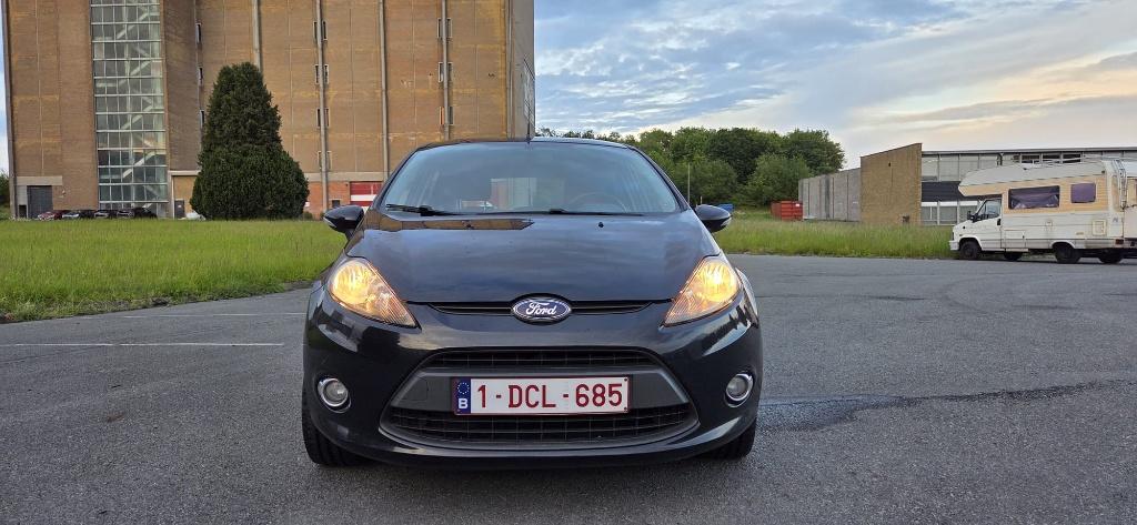 Ford Fiesta, Auto's, Voorwielaandrijving, Euro 5, Stof, 4 cilinders
