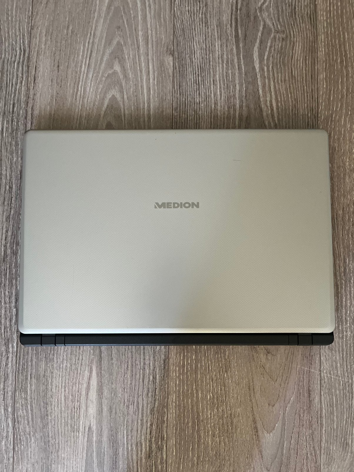 Medion Akoya laptop, Computers en Software, Windows Laptops, Zo goed als nieuw, SSD, Ophalen