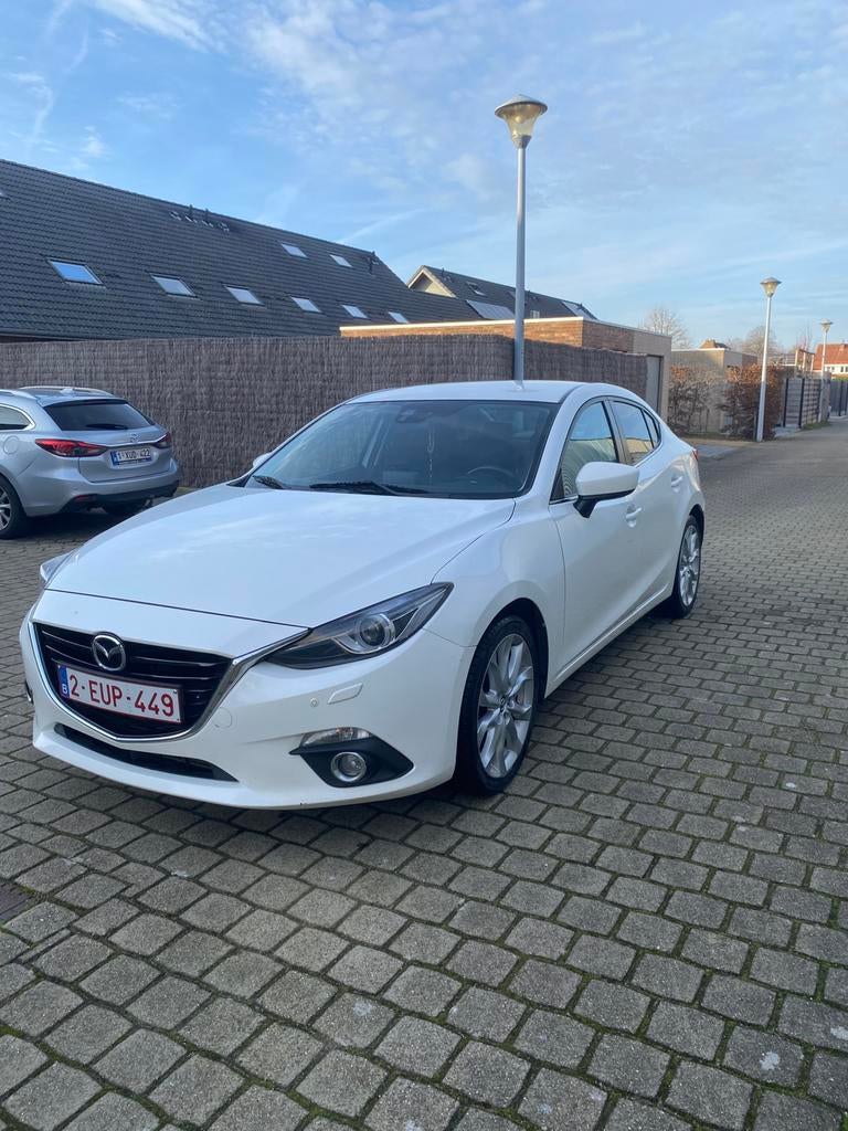 Mazda 3 2.2 Diesel Euro 6, Autos, Mazda, Cuir, Achat, Boîte manuelle, Noir