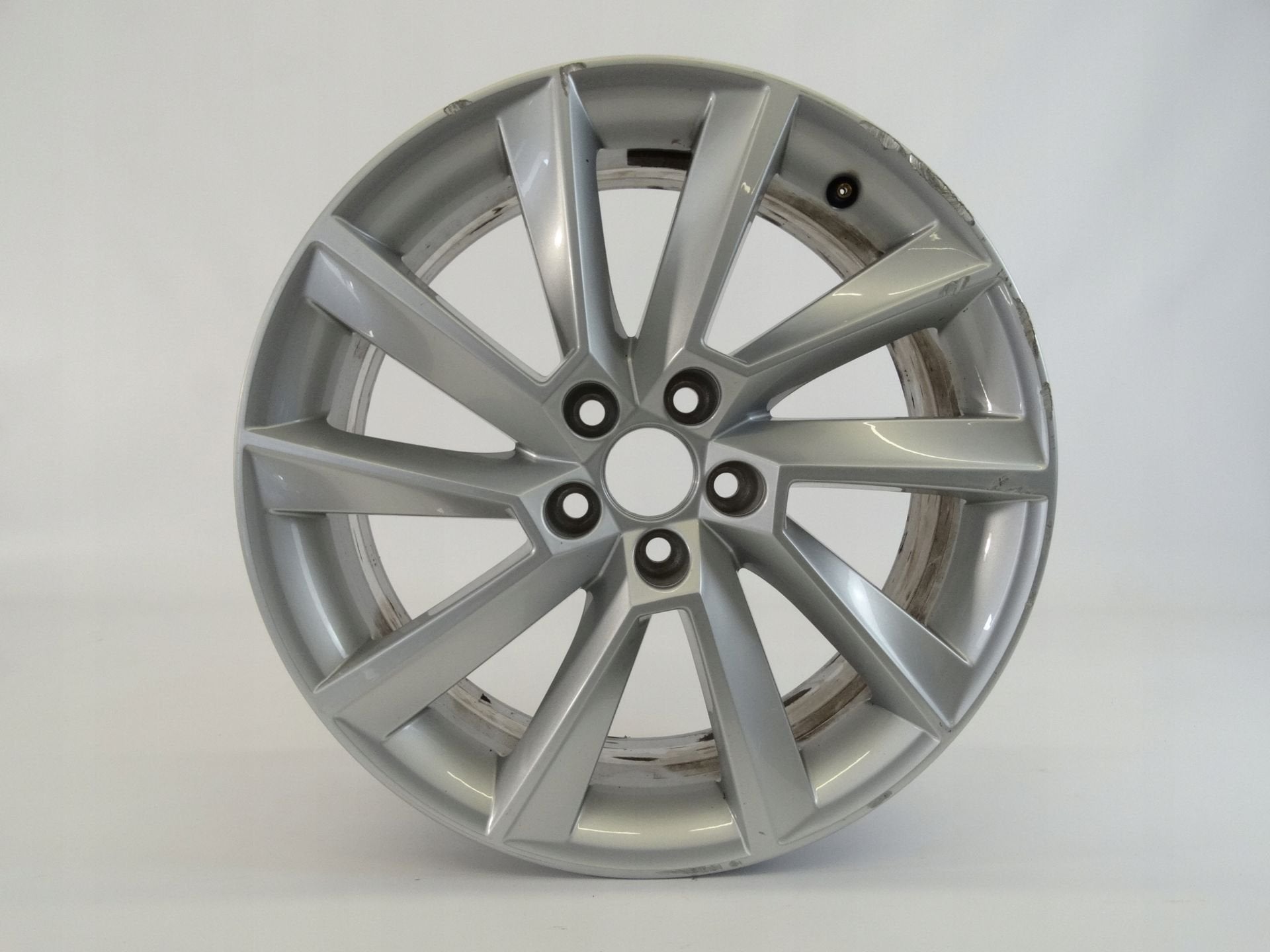 Pi ces d tach es pour Skoda Scala / Kamiq 657601025D, Autos : Pièces & Accessoires, Infoline@skoda-auto.cz, Tr. Vaclava Klementa 869
293 01  Mlada Boleslav, CZ