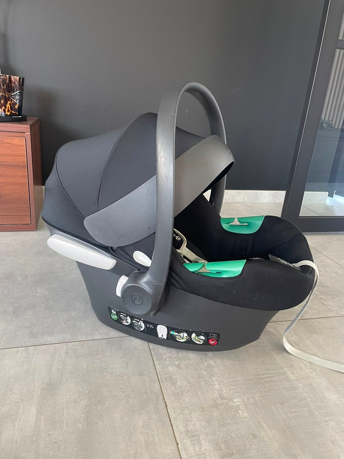 Cybex Autostoel Groep 0 Aton B2 I-Size Volcano Black, Enlèvement, Comme neuf, Isofix