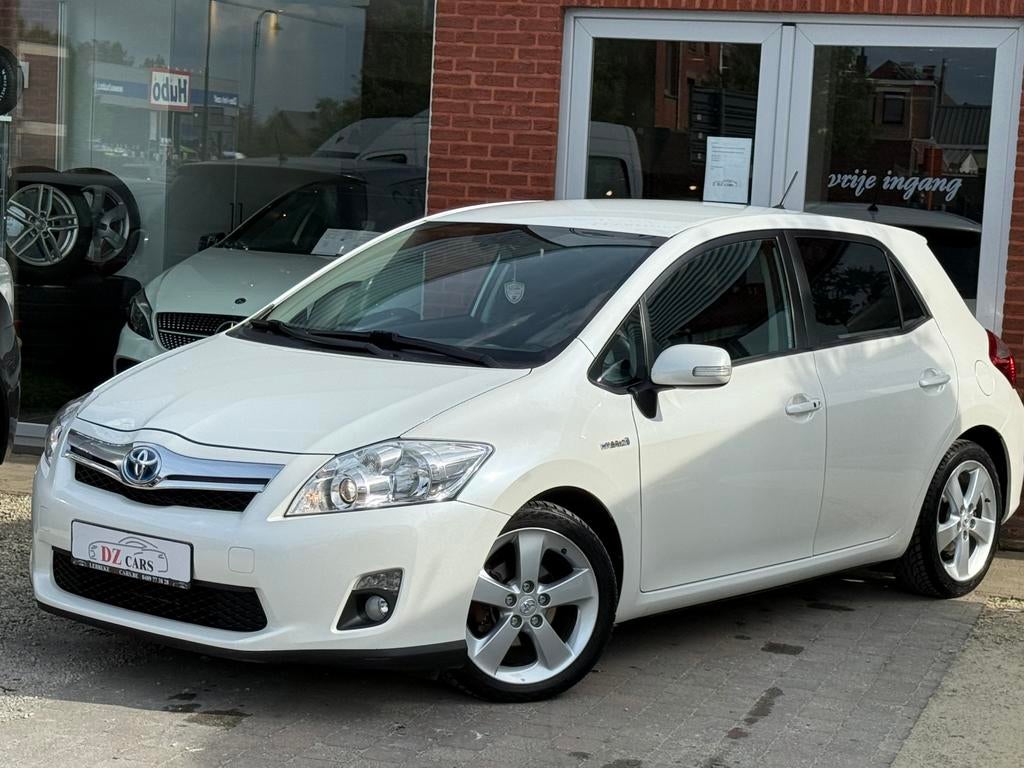 TOYOTA AURIS HYBRID 1.8I 99CH |NAVI | CAMÉRA | BLUETOOTH |, Achat, Entreprise, Garantie prolongée, Entretenue par le concessionnaire