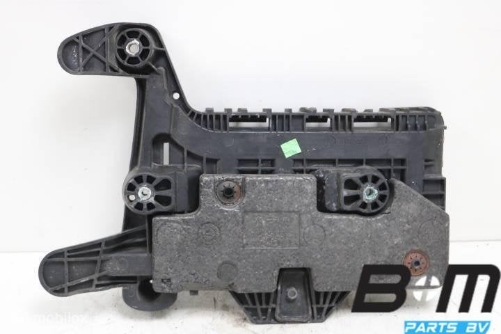 Accubak VW Tiguan 5N 2.0 1K0915333G, Utilisé