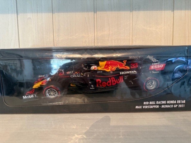 Minichamps 2021 1/18 Max Verstappen Monaco GP in box, Hobby en Vrije tijd, Modelauto's | 1:18, Ophalen of Verzenden, Zo goed als nieuw