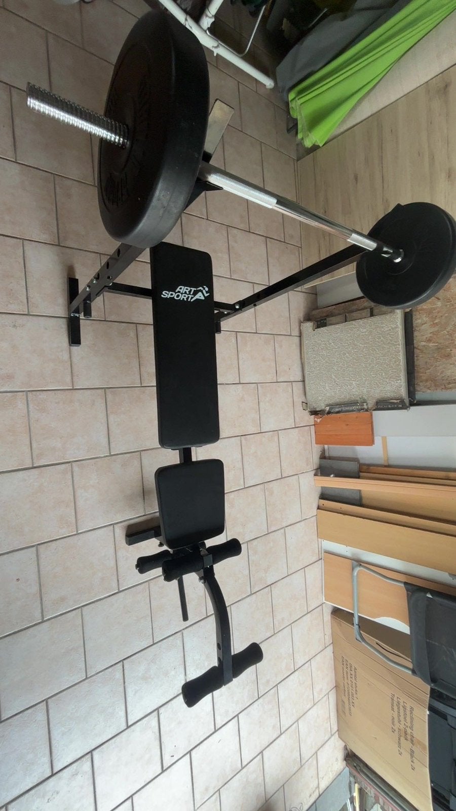 Bench + gewichten en bar, Sport en Fitness, Ophalen, Zo goed als nieuw