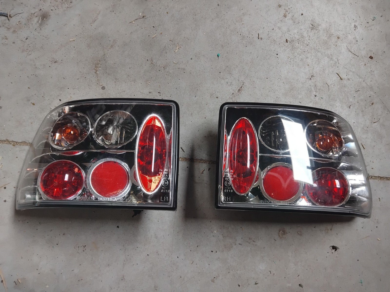 Sonar Chrome / Lexus Style Achterlicht Opel Astra F – Tuning, Enlèvement ou Envoi