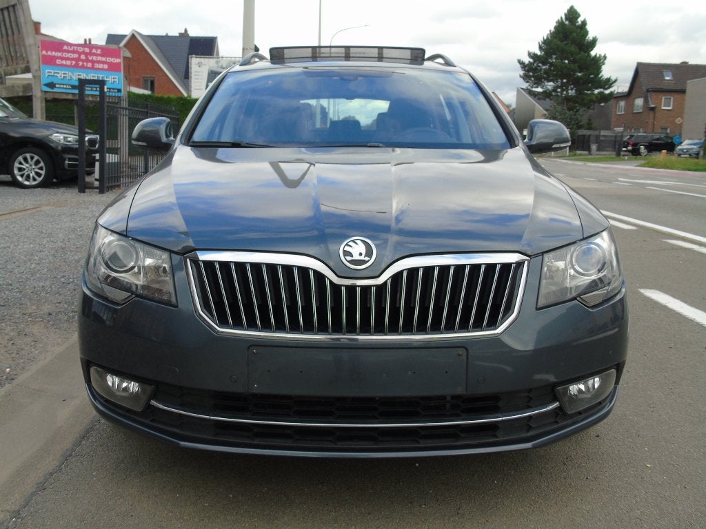 Skoda Superb Sw 1.6 TDI *05/2014 *Ohboekje *Panodak *Airco, Autos, Entreprise, Boîte manuelle, Entretenue par le concessionnaire