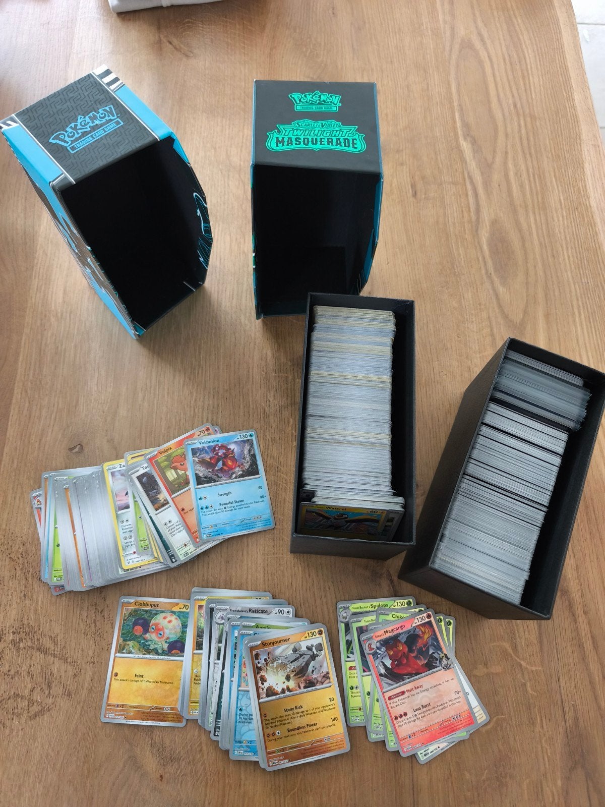 1000 Pokémon Kaarten in nieuwstaat, Ophalen of Verzenden