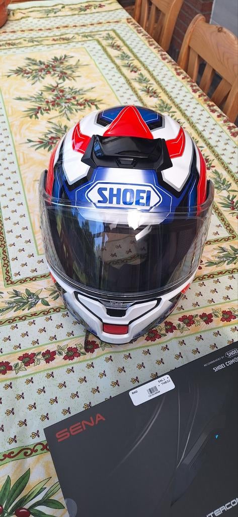 Neotec3 Shoei.   Maat L, Motoren, Ophalen, Shoei