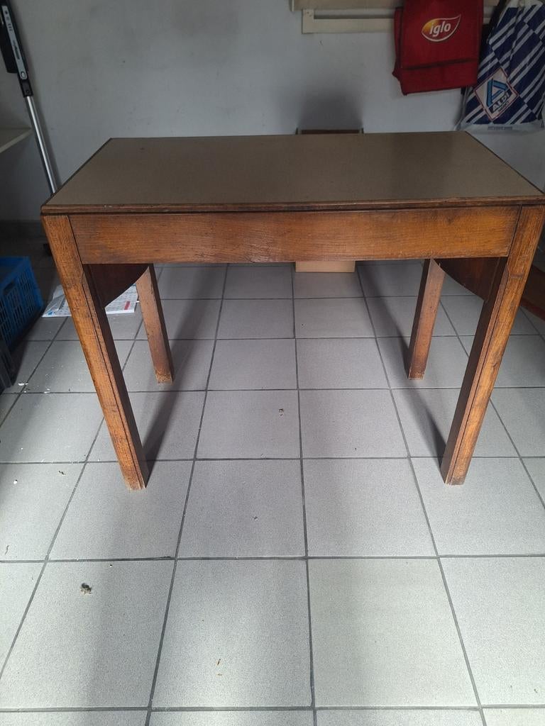 Originele kaarttafel/cafetafel, Ophalen