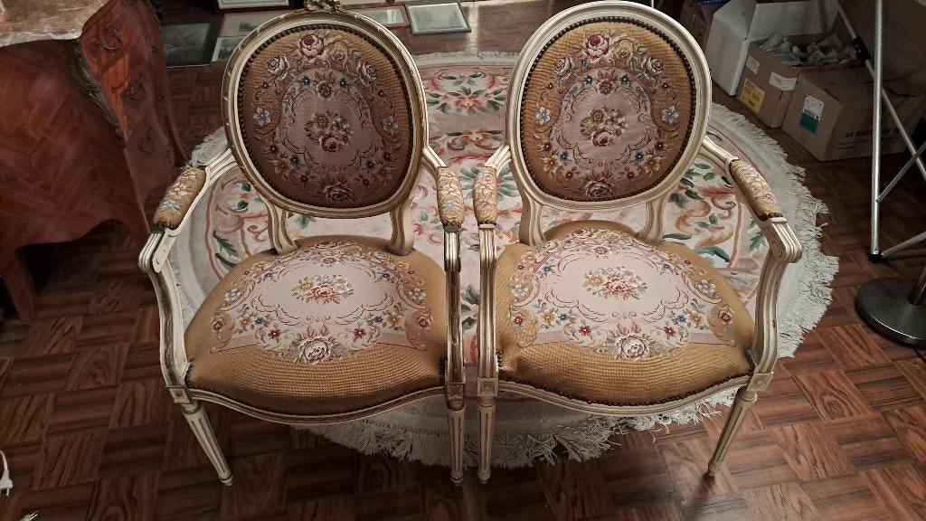 2 Louis XV stoelen geel, Ophalen