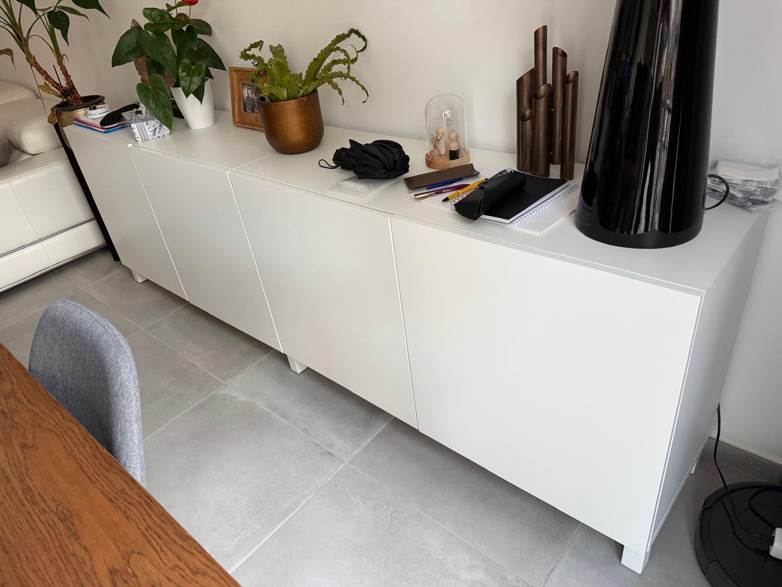Dressoir Besta, Huis en Inrichting, Ophalen, Zo goed als nieuw, 200 cm of meer