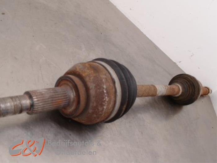 Arbre de transmission avant droit d'un Renault Trafic, Renault, -, 3 mois de garantie, Utilisé